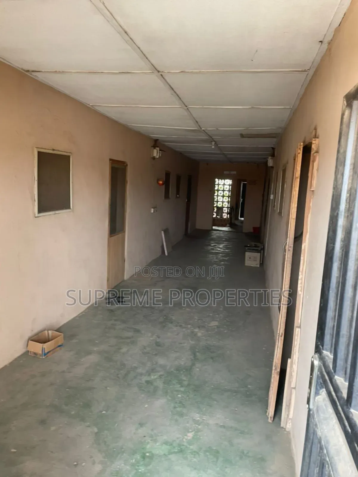 1bdrm Block of Flats in Agbowo University Of for sale in Ibadan