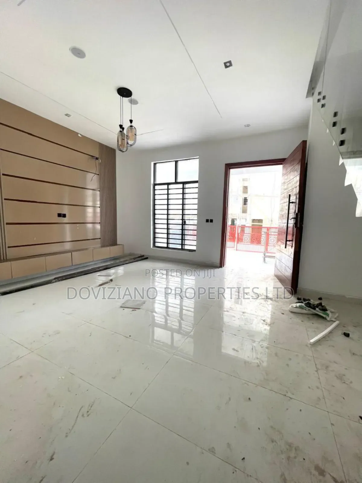 4bdrm Duplex in Ikota for sale in Ikota