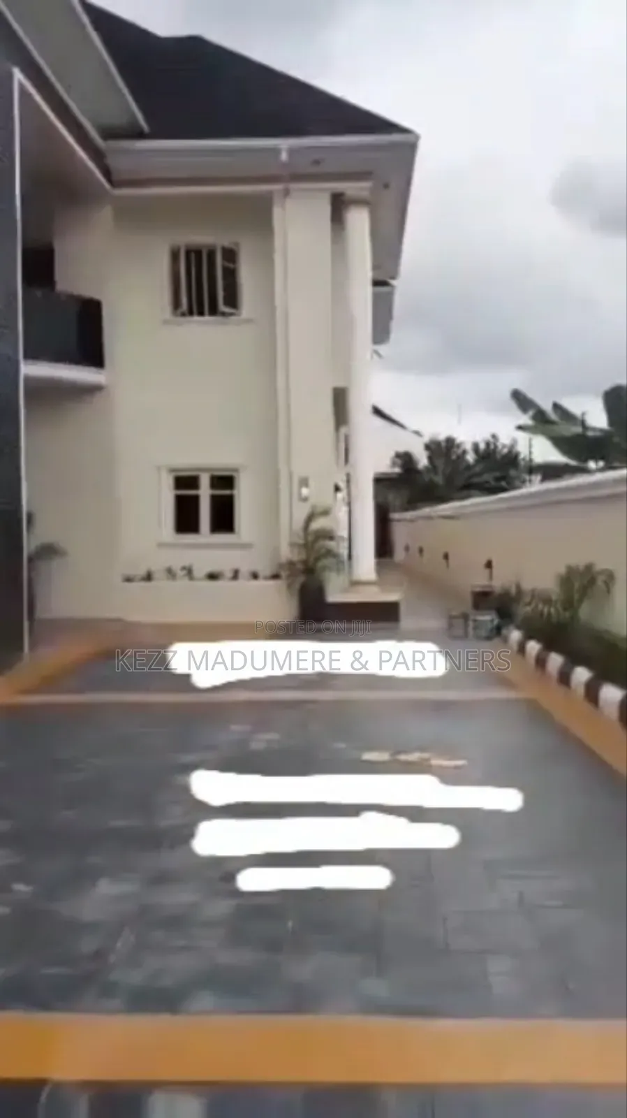 8bdrm Duplex in Gated Estate , Sars for sale in Port-Harcourt