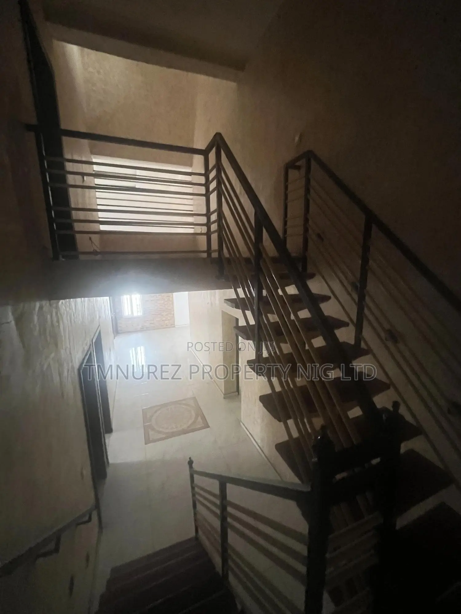 4bdrm Duplex in Osapa, Lekki for rent in Lekki