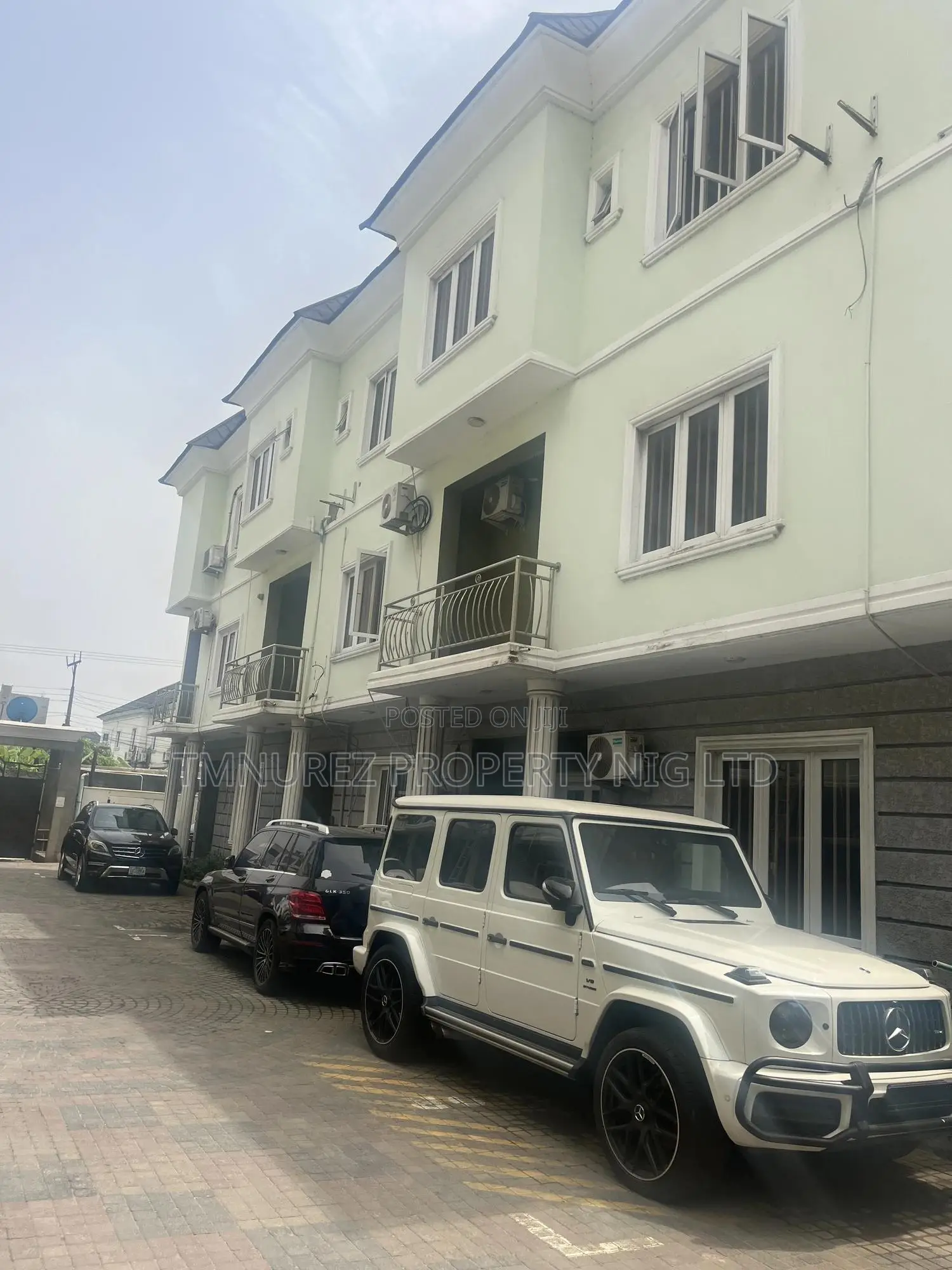 4bdrm Duplex in Osapa, Lekki for rent in Lekki