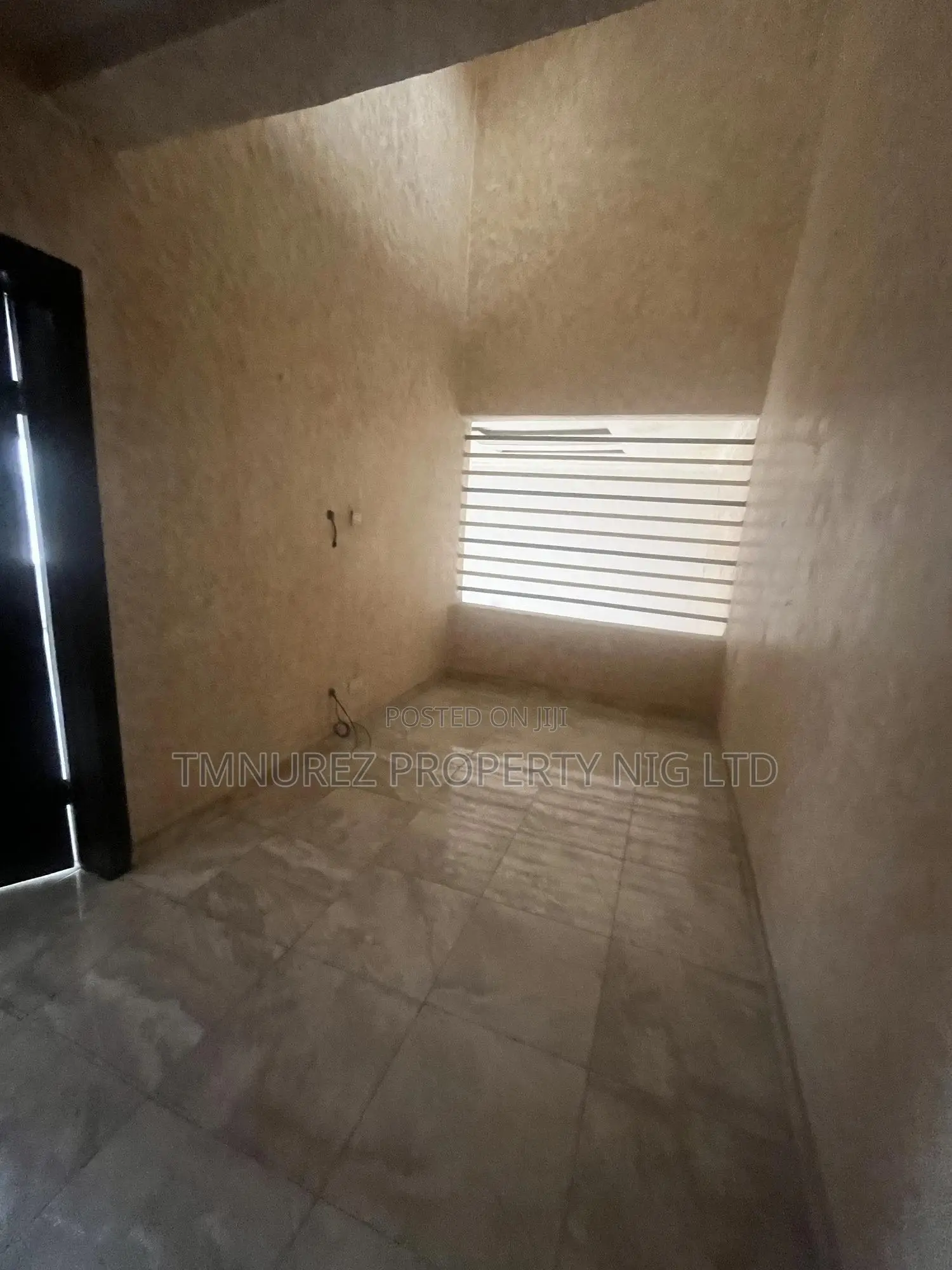 4bdrm Duplex in Osapa, Lekki for rent in Lekki