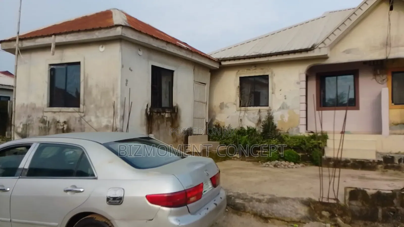 3bdrm Bungalow in Oniwonlu Estate, Bogije for sale in Bogije