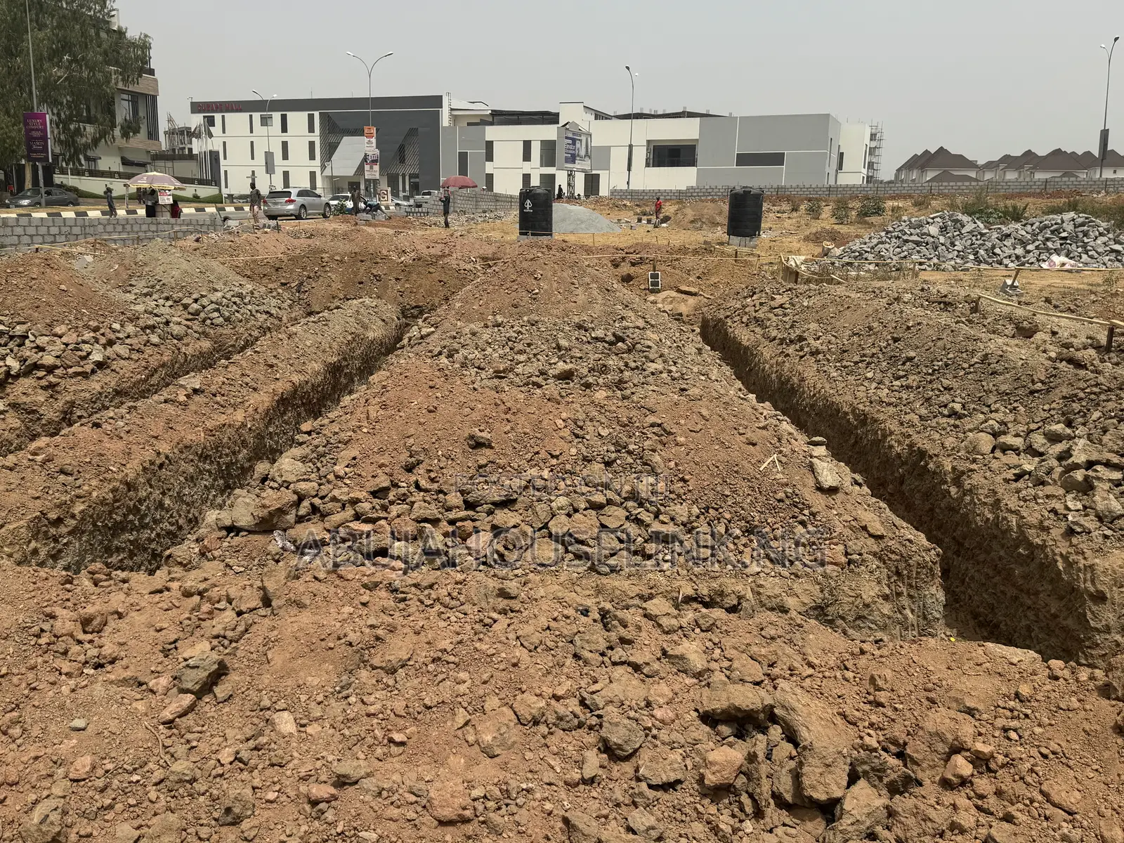 400sqm Fcda Cofo Plot Available in a Built Up Area in Guzape District