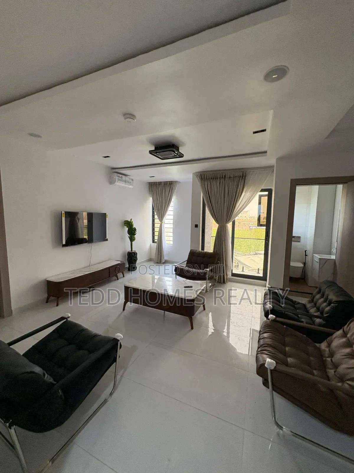 2bdrm House in Lekki for sale in Lekki Phase 1