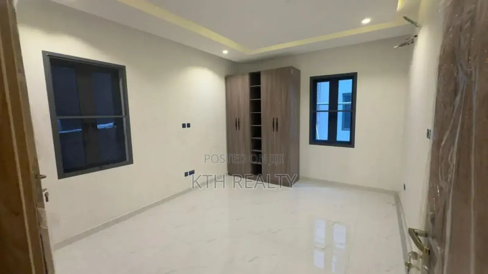 2bdrm Apartment in Ilasan, Ikate for sale in Ikate