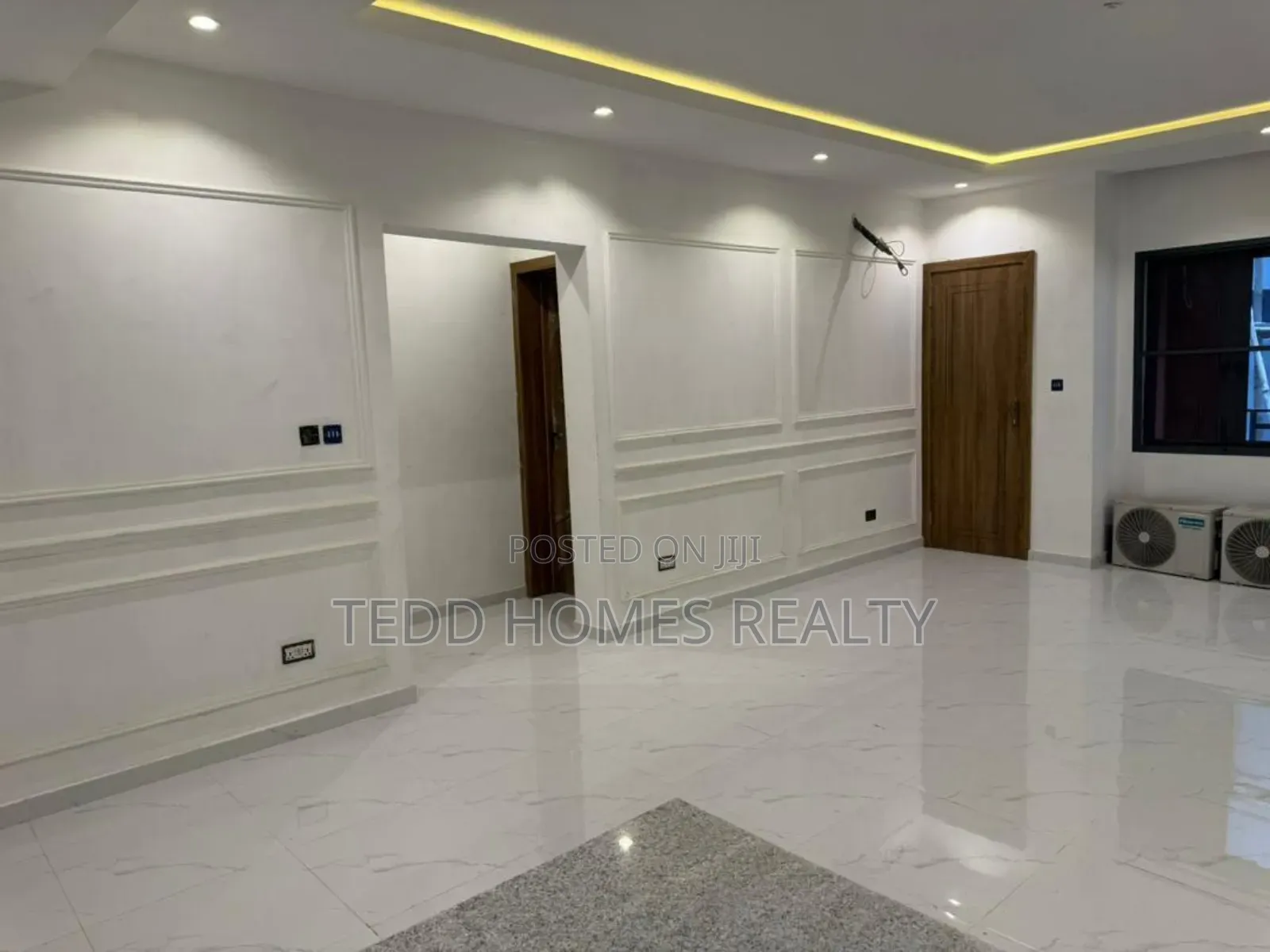 2bdrm Apartment in Ilasan, Ikate for sale in Ikate