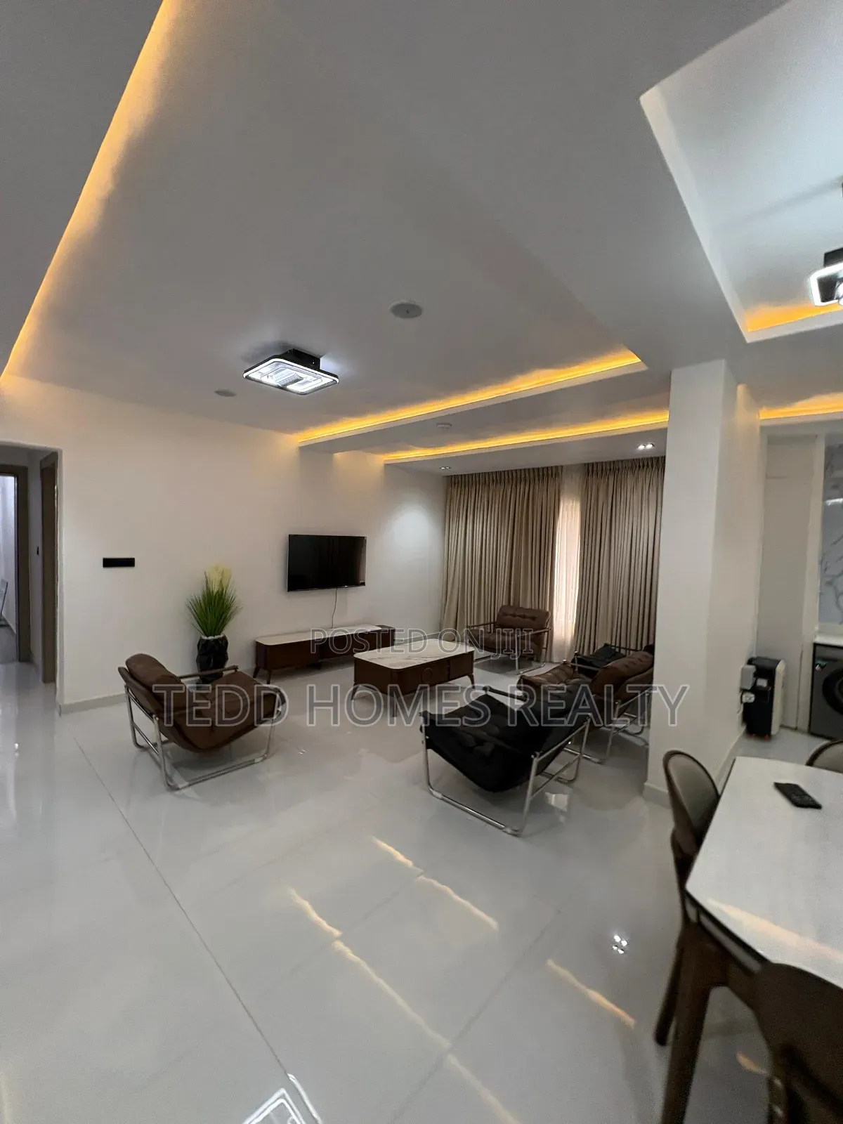 Furnished 3bdrm House in Lekki for sale in Lekki Phase 1