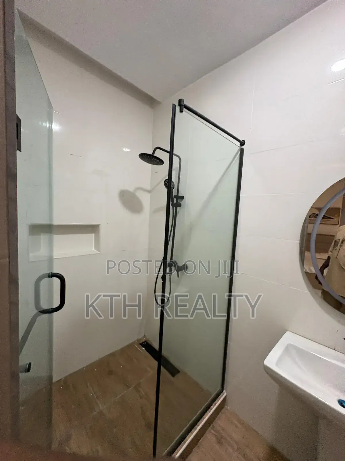 Furnished 3bdrm House in Lekki for sale in Lekki Phase 1