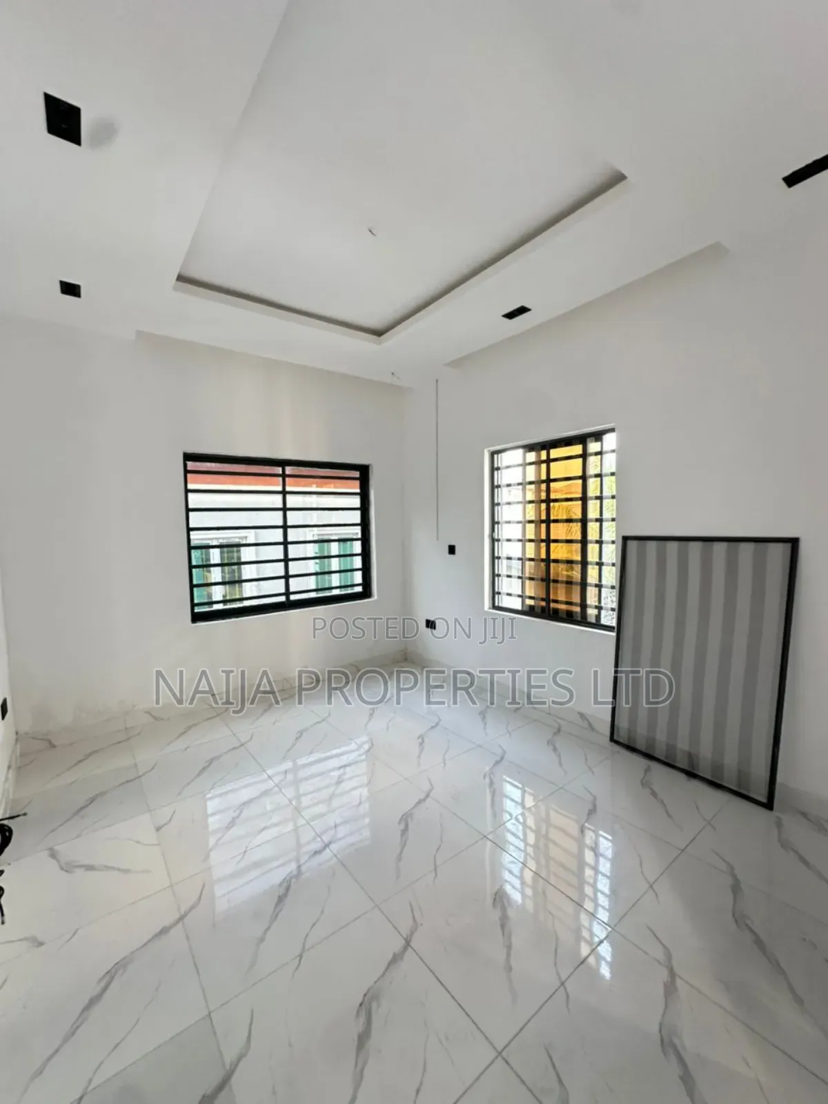 2bdrm Apartment in Lekki Phase 1 Right for rent in Lekki Phase 1