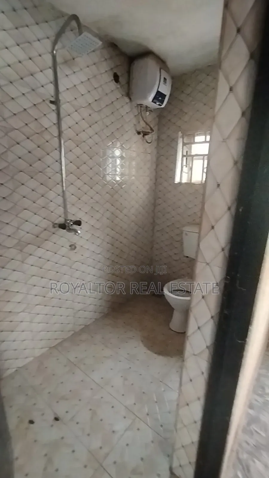Commercial 2 Units of 4 Bedroom Apartment in Benin City