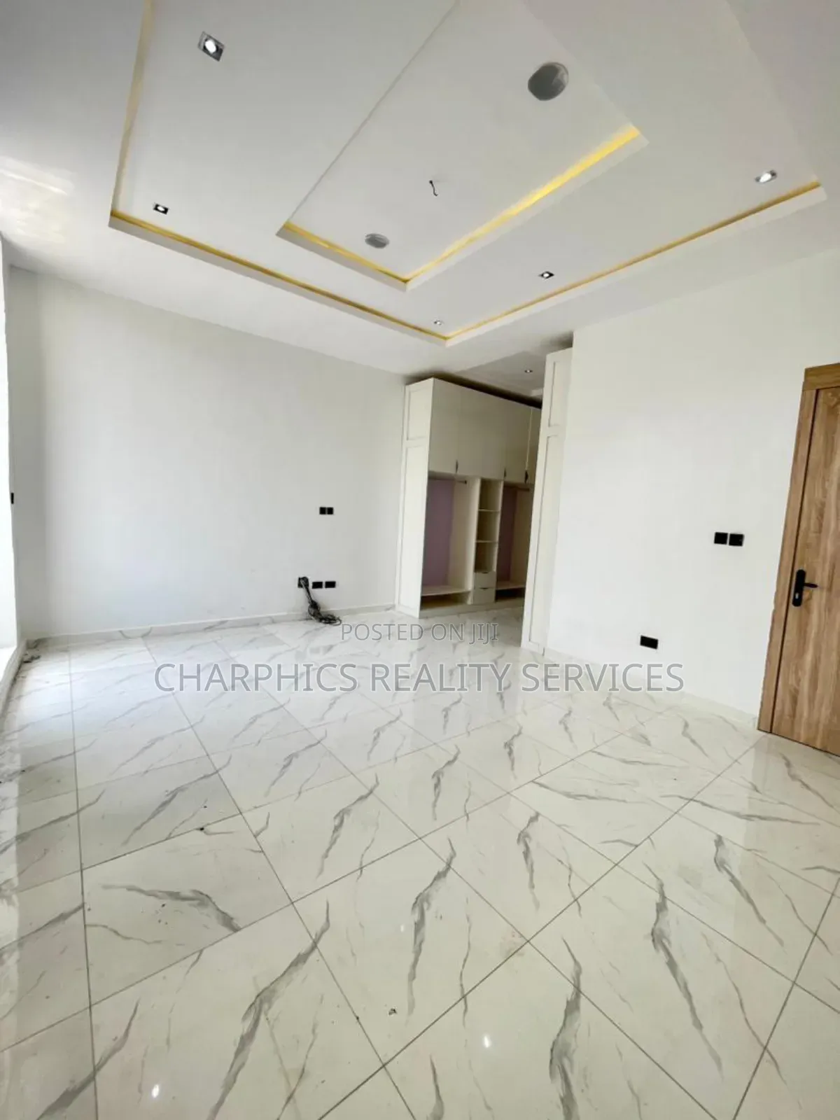 5bdrm Duplex in Ajah for sale in Ajah