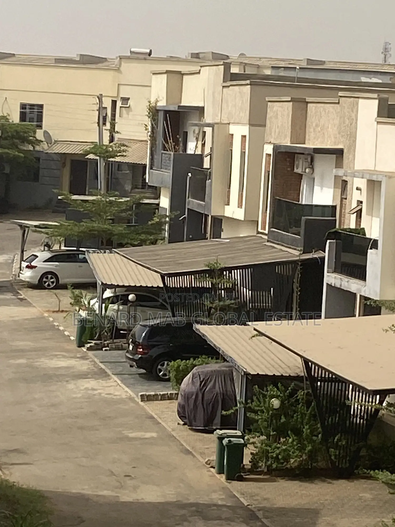 4bdrm Duplex in Mab Global Estate, Life Camp for sale in Life Camp