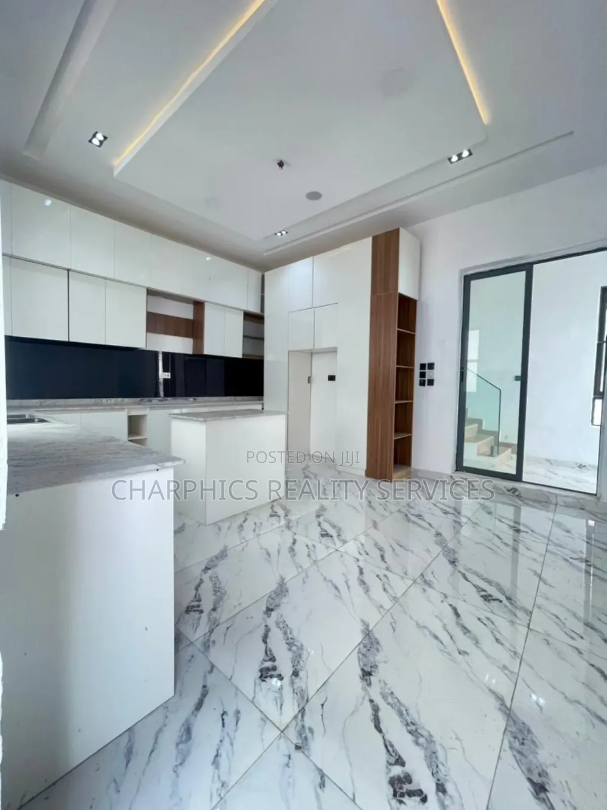 5bdrm Duplex in Ajah for sale in Ajah