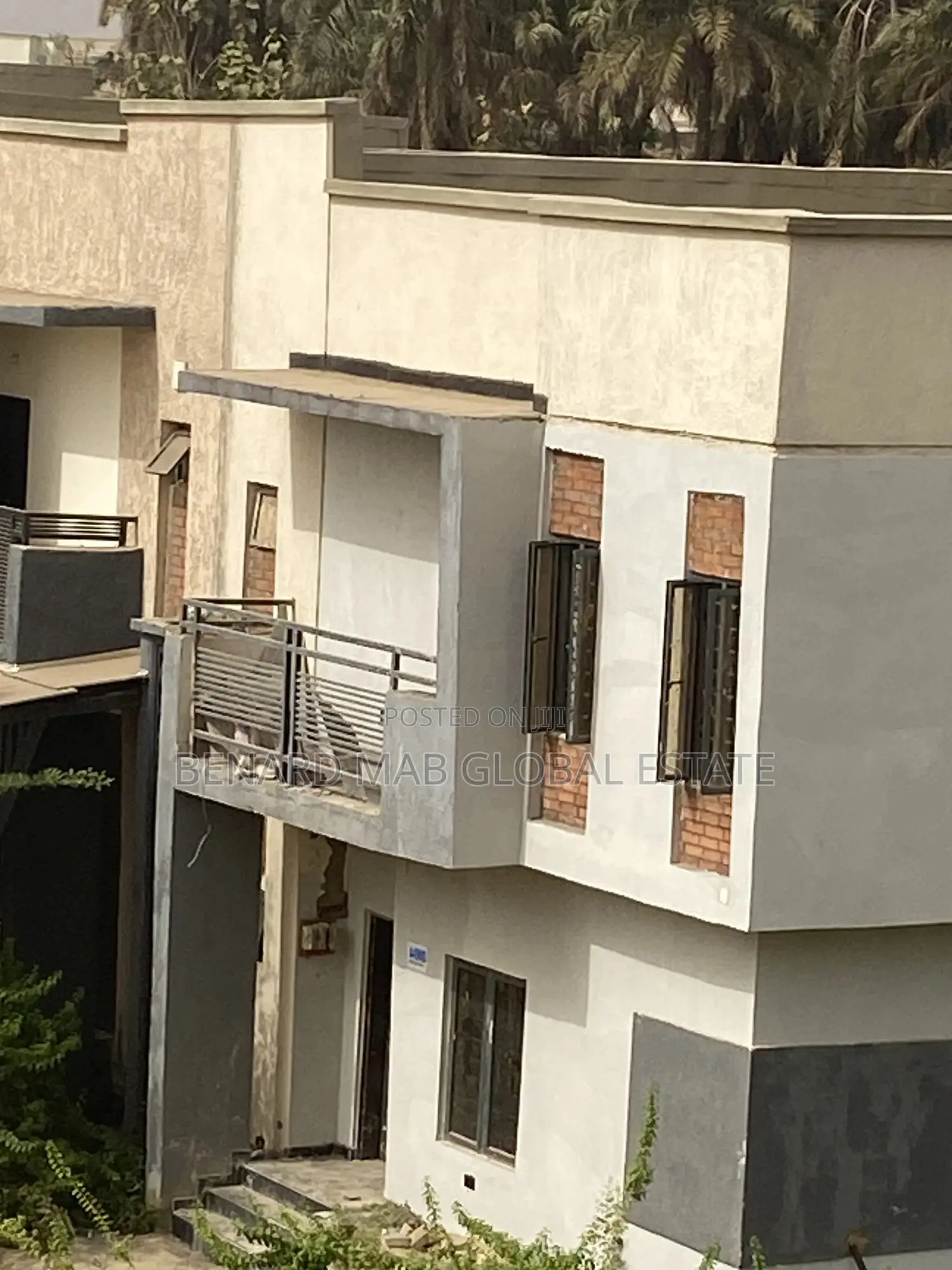 4bdrm Duplex in Mab Global Estate, Life Camp for sale in Life Camp