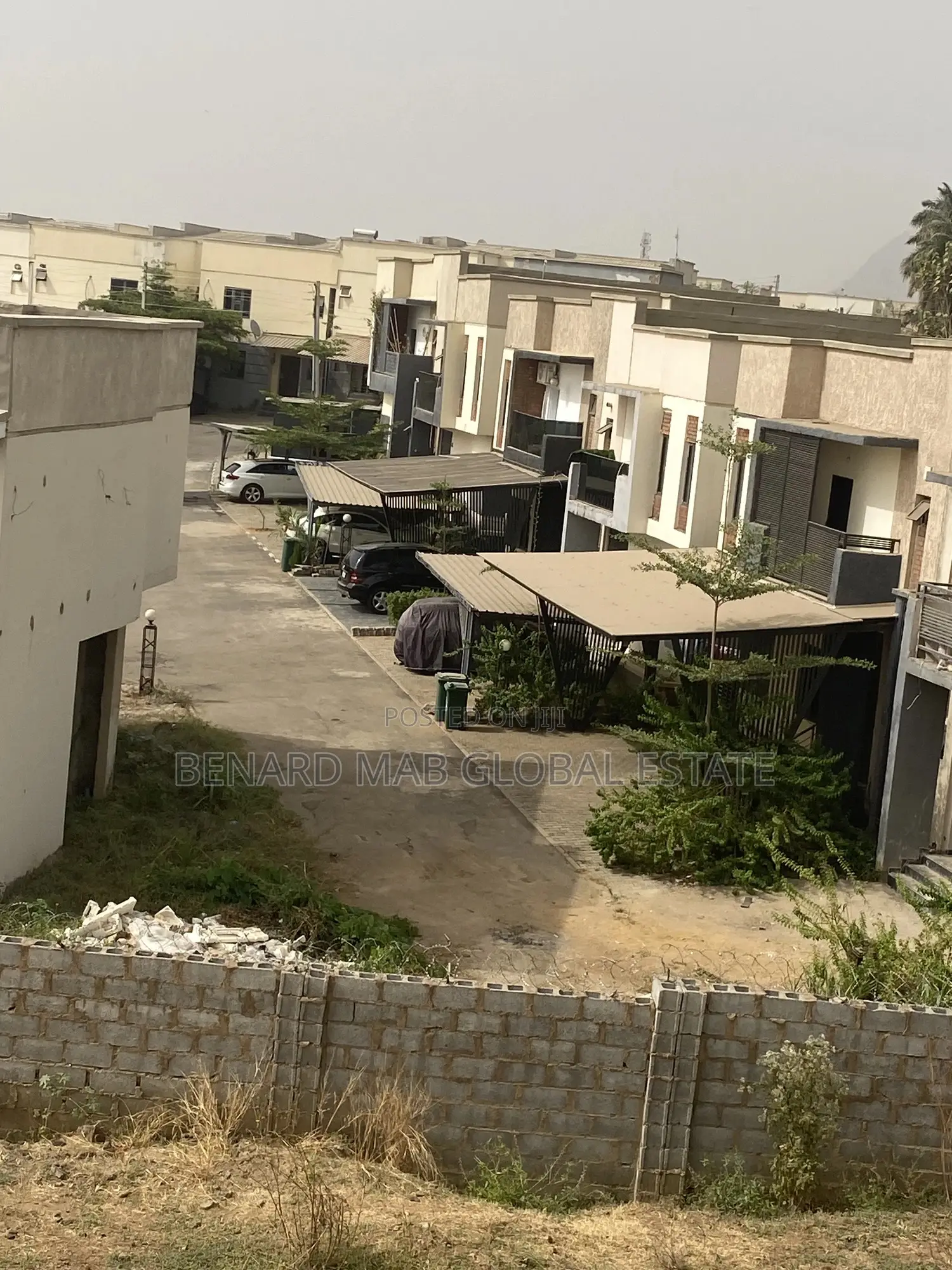 4bdrm Duplex in Mab Global Estate, Life Camp for sale in Life Camp