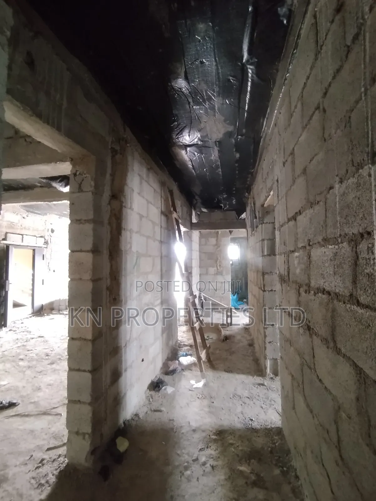 3bdrm Block of Flats in Durumi for sale in Durumi