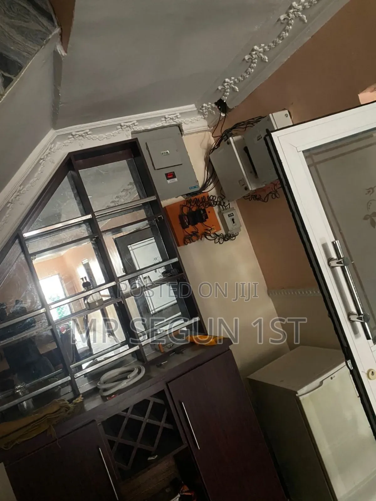 5bdrm Duplex in Progressive Estate for sale in Oluyole Estate