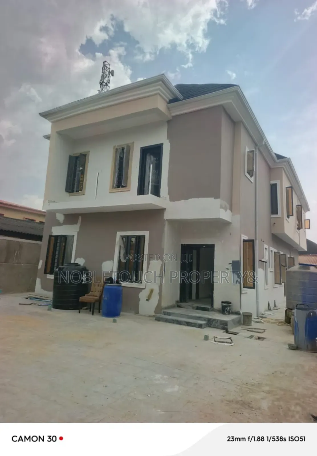 5bdrm Duplex in Omole Ikeja Lagos for sale in Omole Phase 2