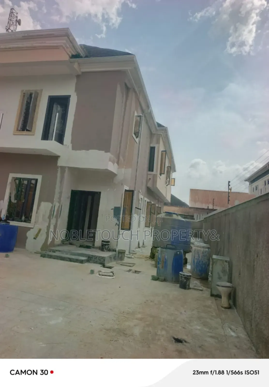5bdrm Duplex in Omole Ikeja Lagos for sale in Omole Phase 2