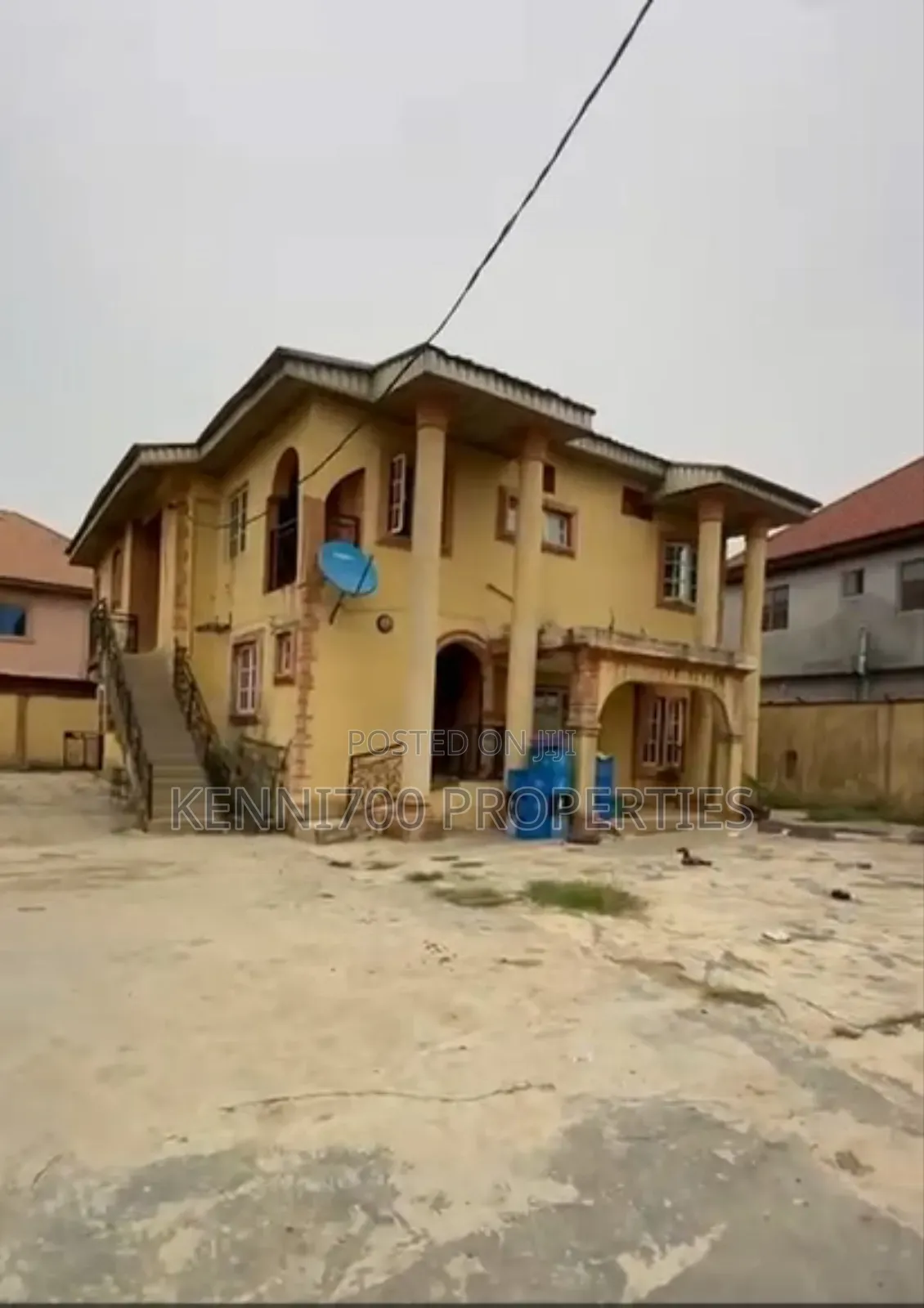 4bdrm Block of Flats in Alagbado for sale in Alagbado