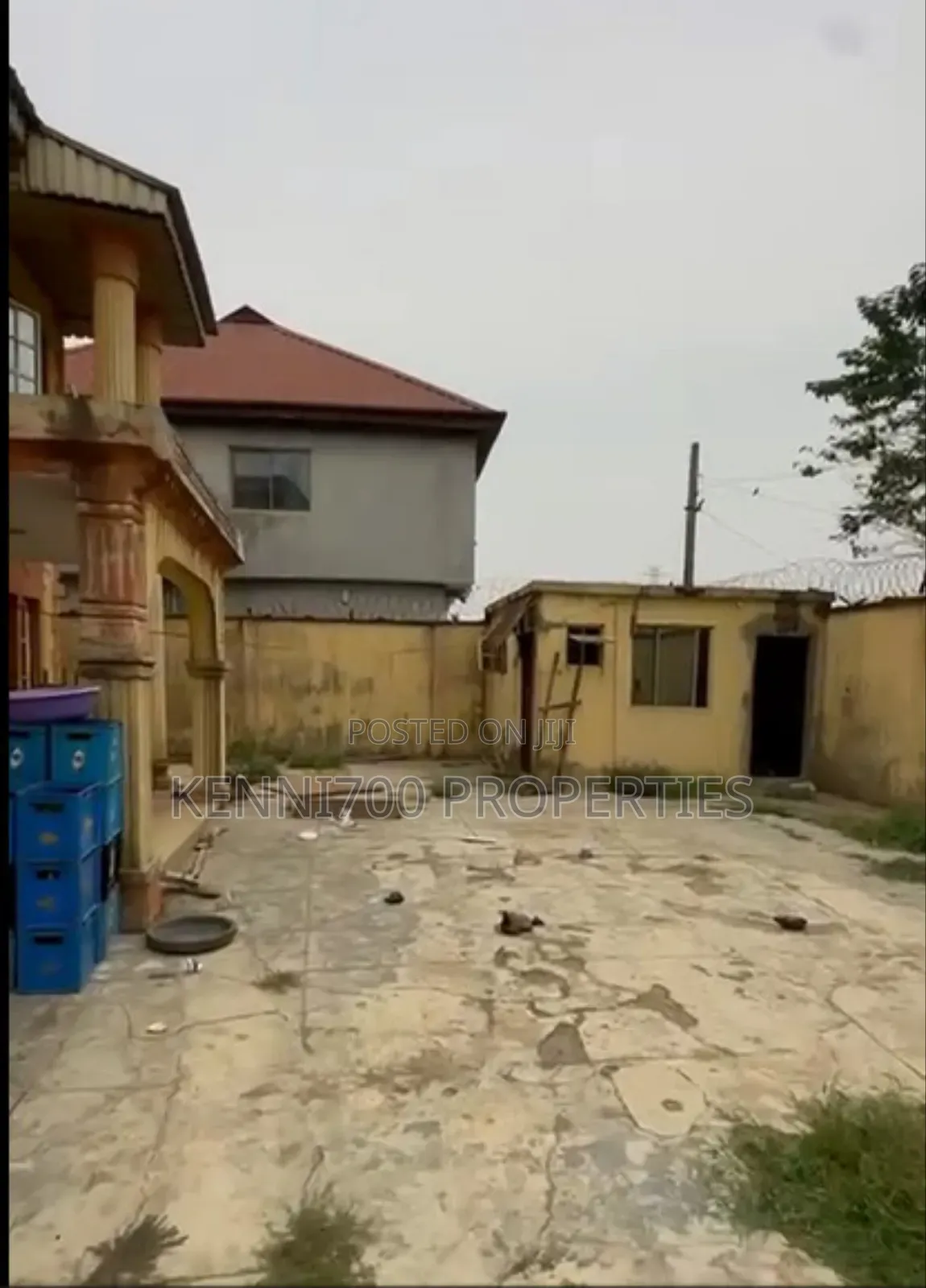 4bdrm Block of Flats in Alagbado for sale in Alagbado