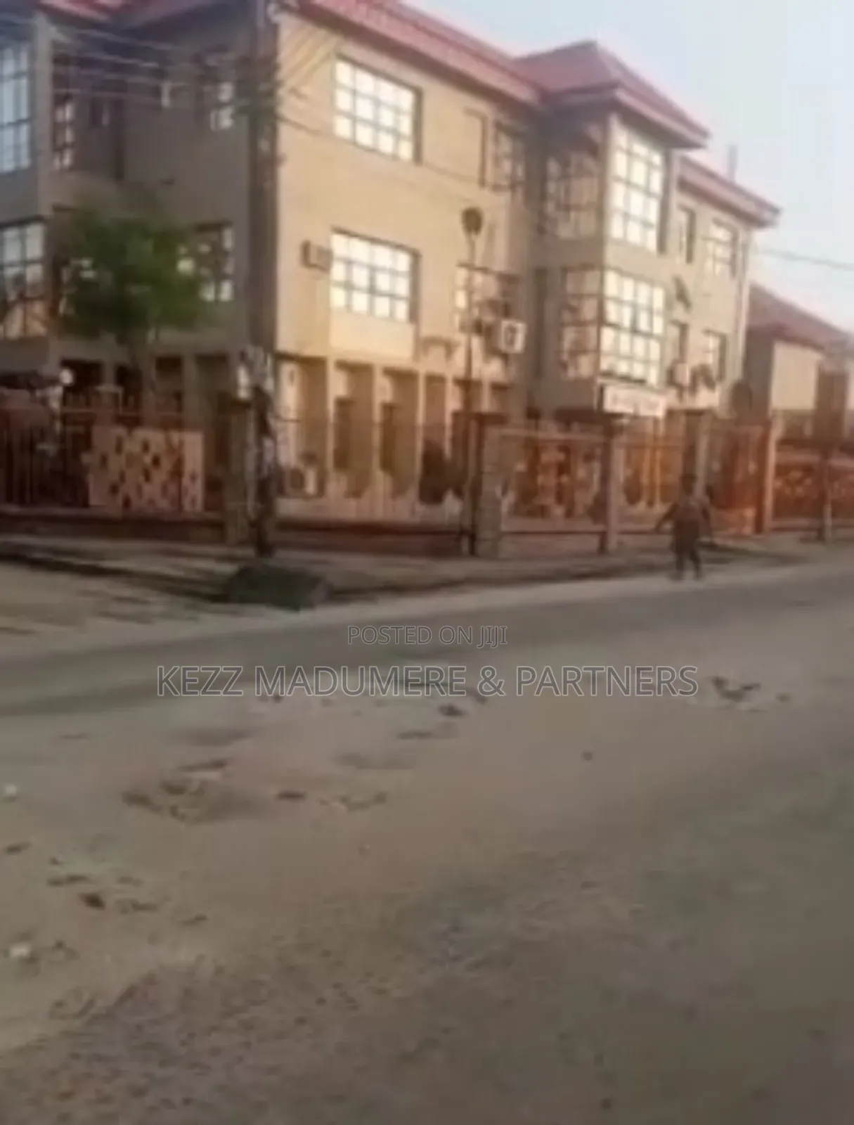 14bdrm Maisonette in Ikenegbu Owerri Imo for Sale in Owerri