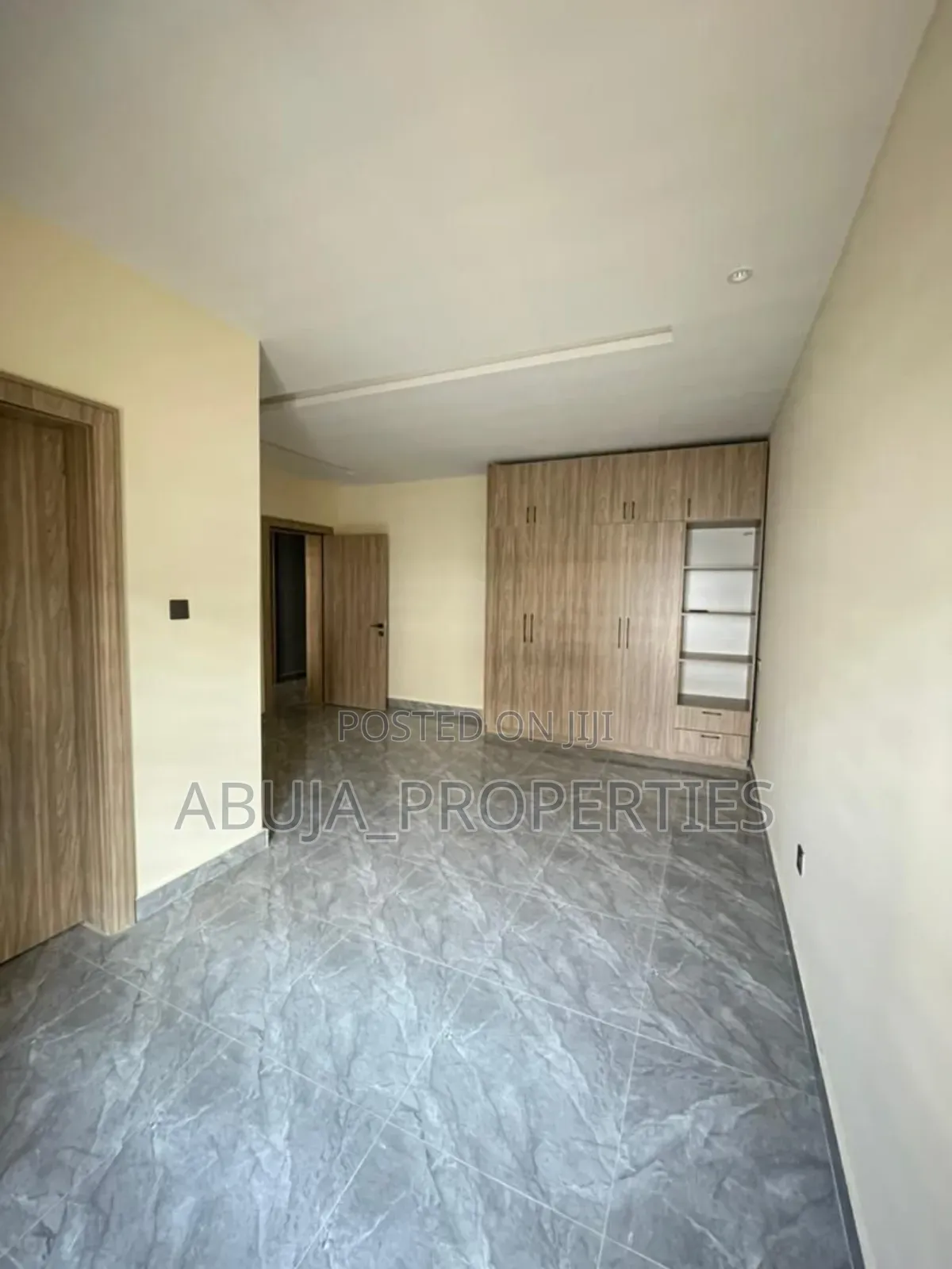 Furnished 5bdrm Duplex in Kado for sale in Kado