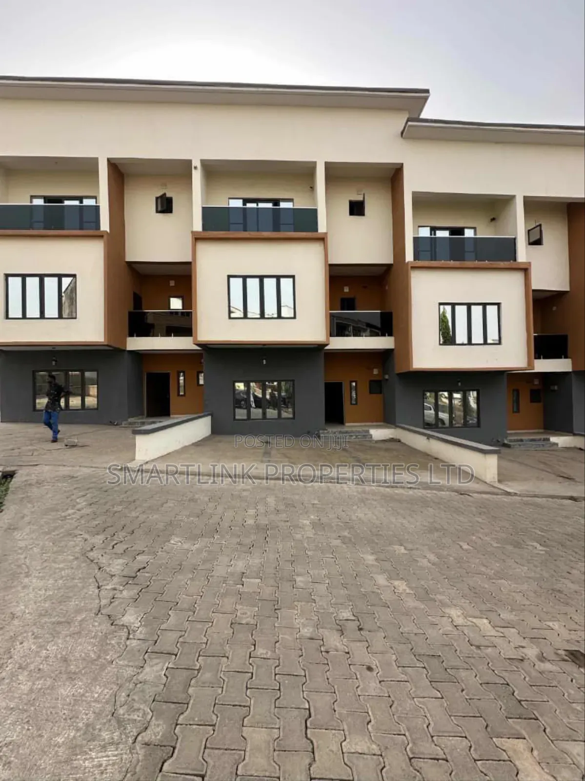 4bdrm Duplex in Wuye for sale in Wuye