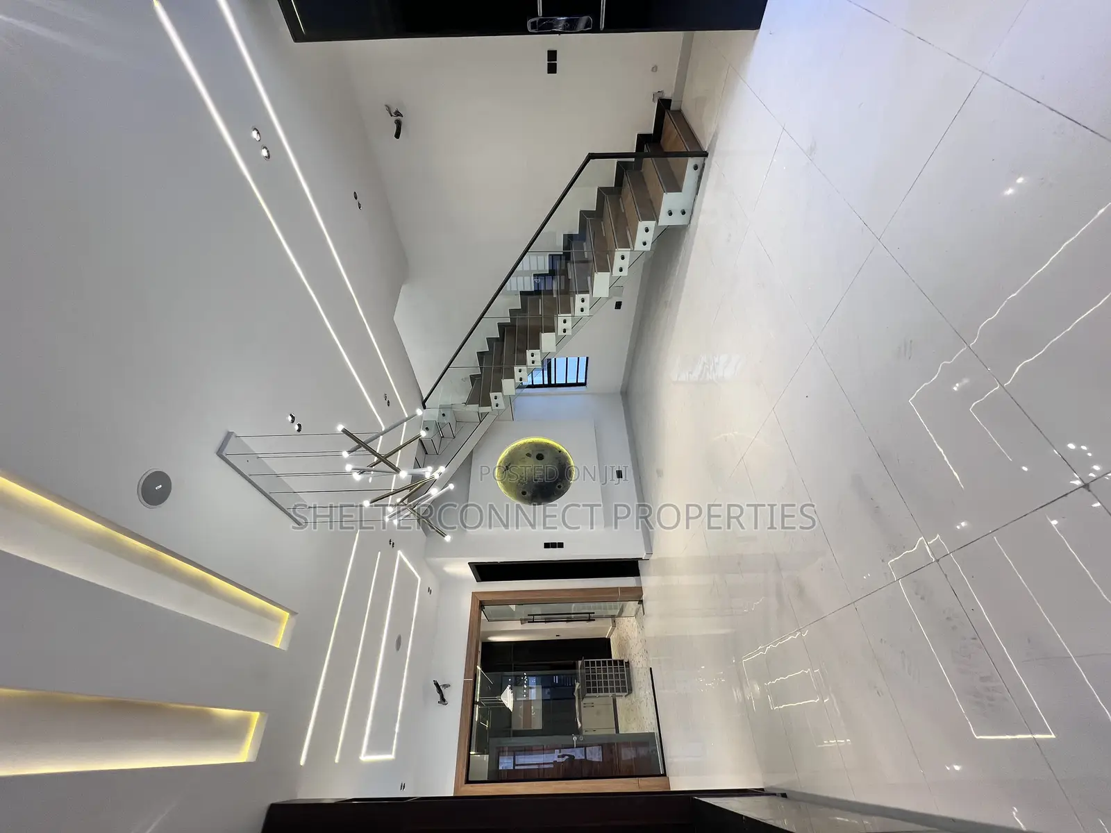 4bdrm Duplex in Lekki for sale in Lekki