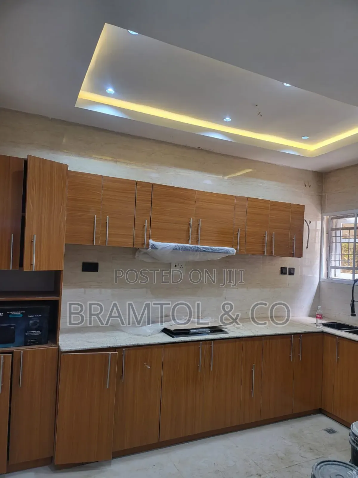 4bdrm Townhouse / Terrace in Apo District for rent in Apo District