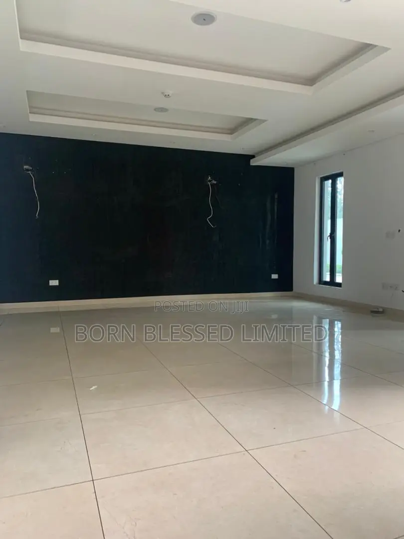 4bdrm Duplex in Lagos State for rent in Lagos State