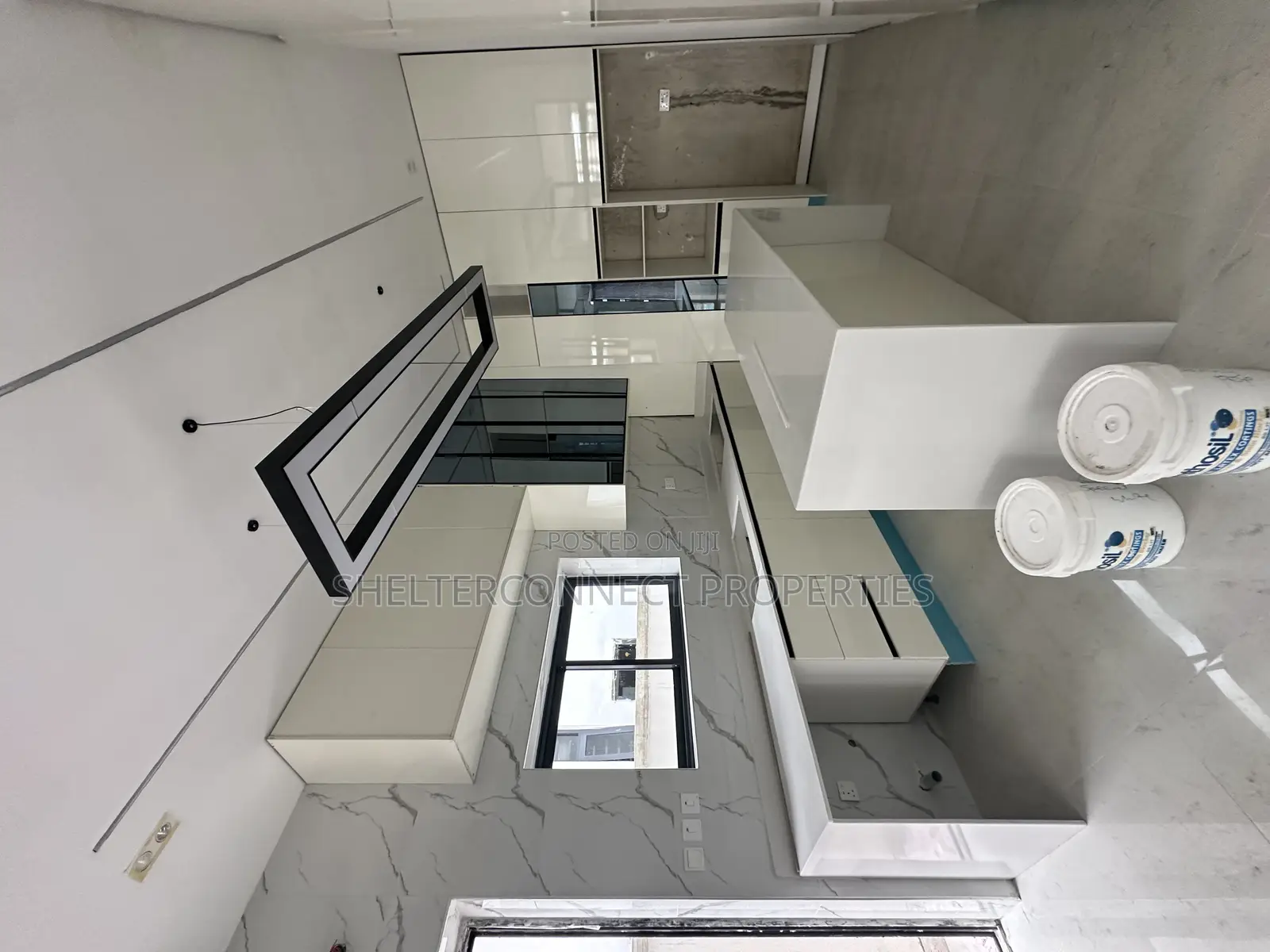 4bdrm Duplex in Lekki for sale in Lekki