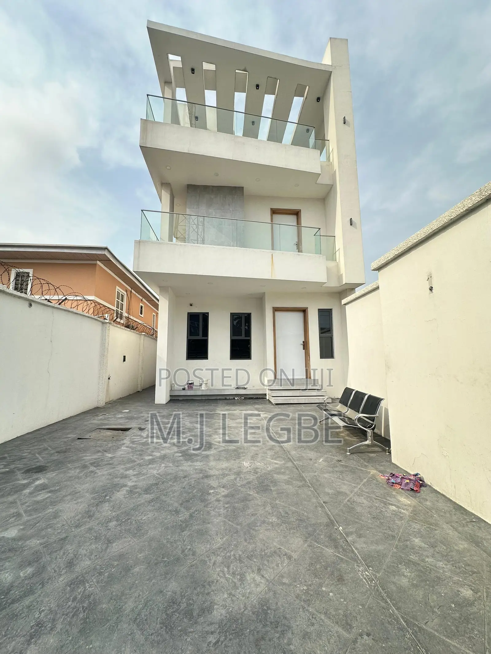 4bdrm Duplex in Phase 1, Lekki for rent in Lekki