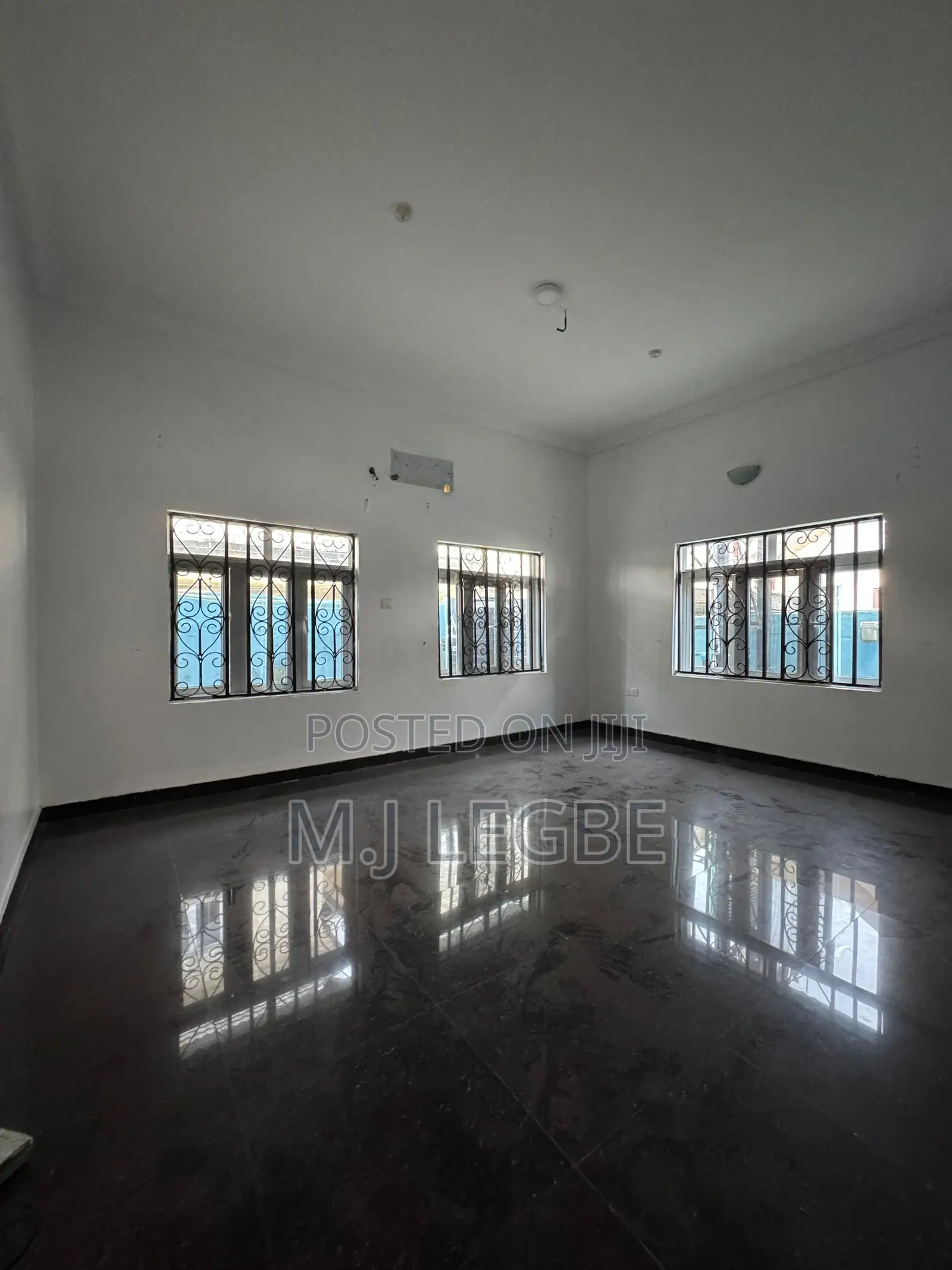 2bdrm Duplex in Phase 1, Lekki for rent in Lekki