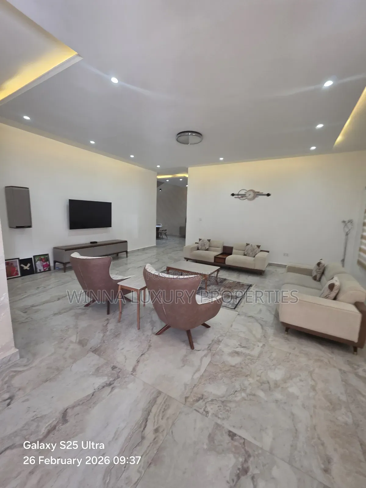Furnished 6bdrm Bungalow in Sally Best, Lugbe District for sale in Lugbe District