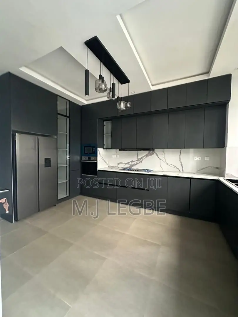 4bdrm Duplex in Phase 1, Lekki for rent in Lekki