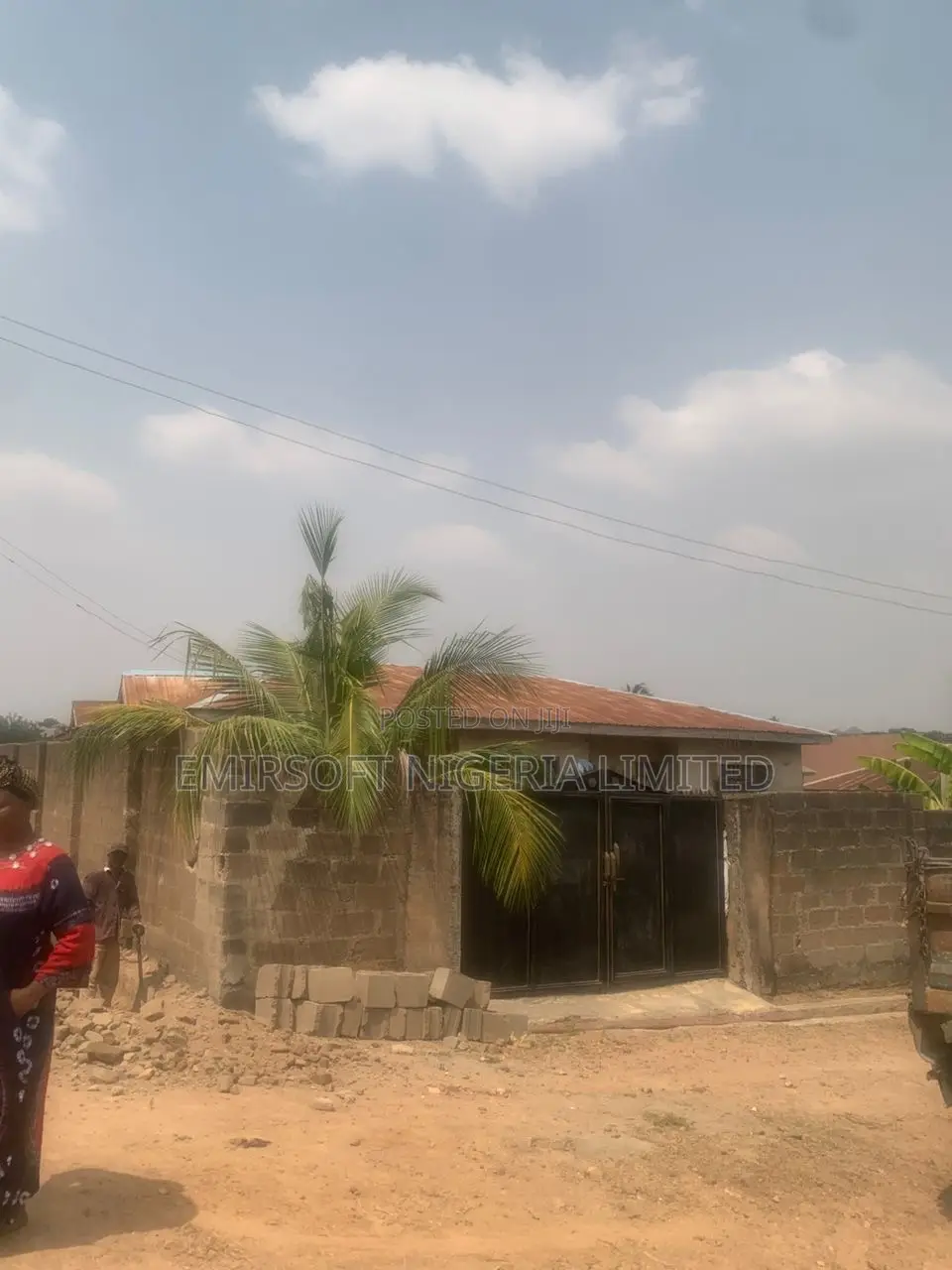 2bdrm Bungalow in Wakajaye for sale in Wakajaye