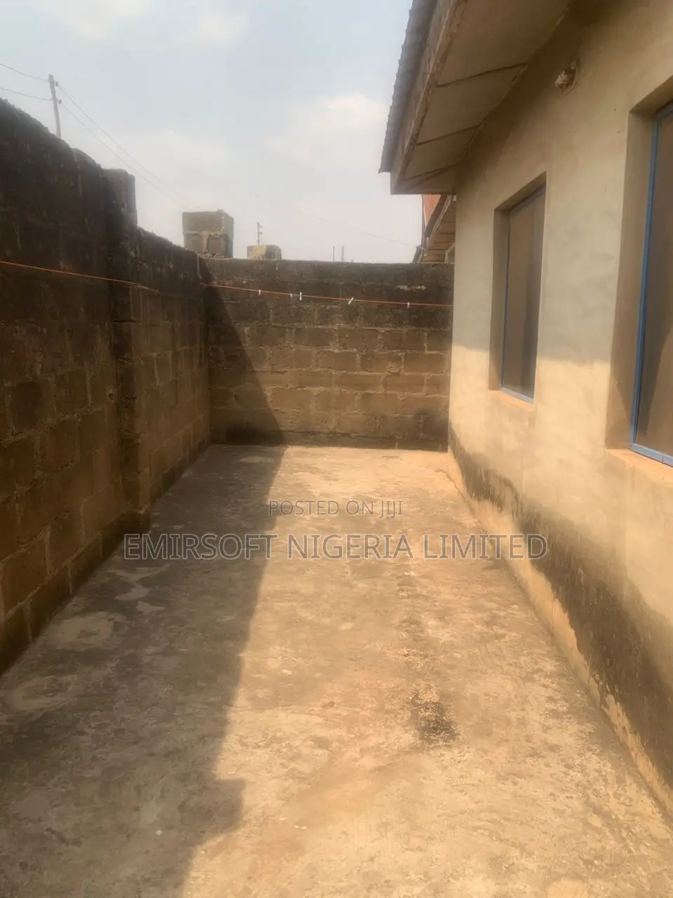 2bdrm Bungalow in Wakajaye for sale in Wakajaye