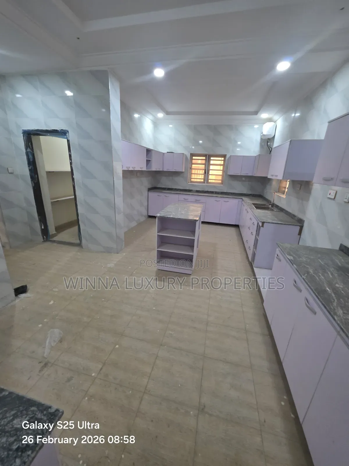 5bdrm Duplex in River Park Estate, Lugbe District for sale in Lugbe District