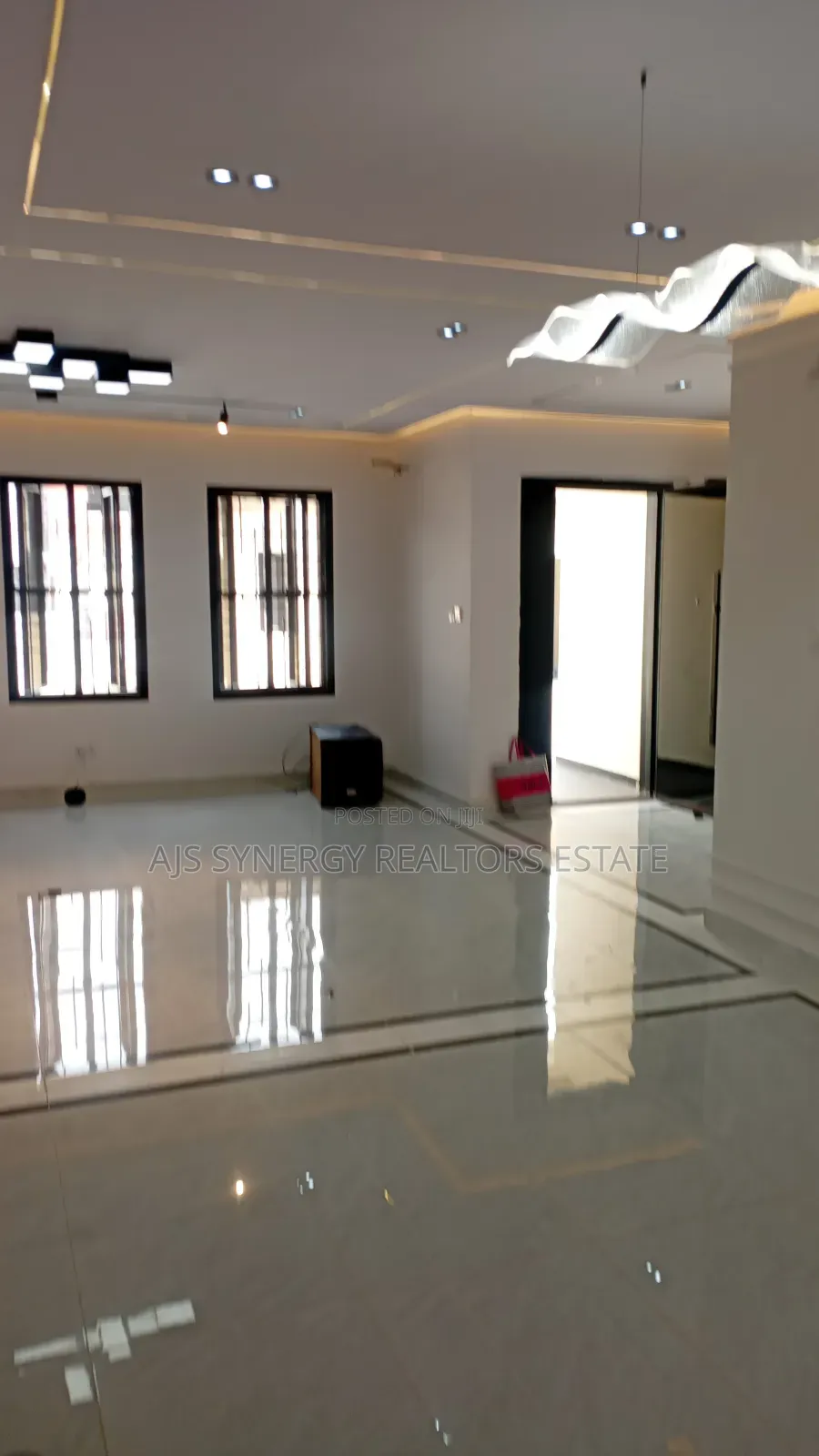 4bdrm Apartment in Abraham Adesanya Estate for sale in Abraham Adesanya Estate