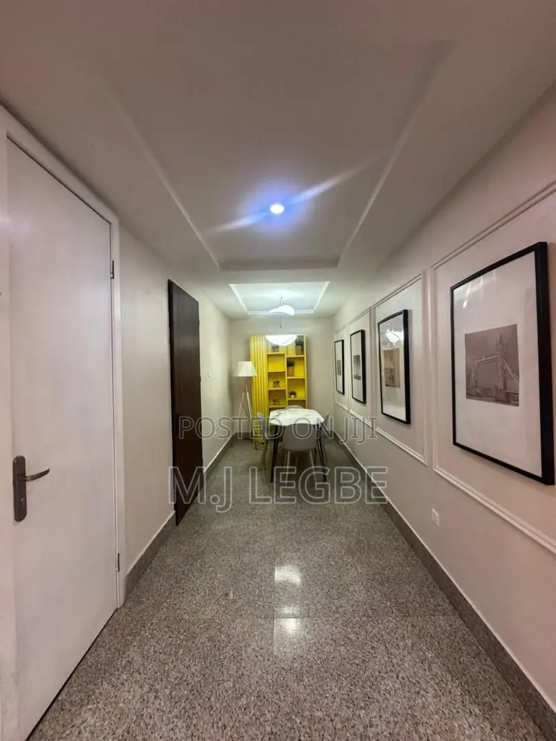 3bdrm Apartment in Phase 1, Lekki for rent in Lekki