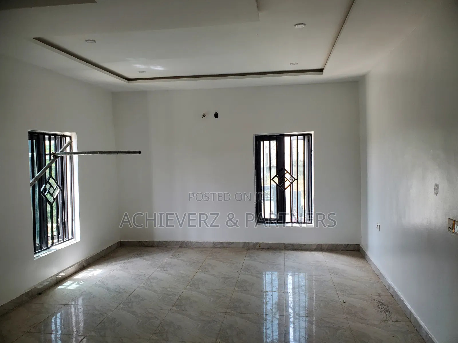 4bdrm Duplex in Life Camp for sale in Life Camp