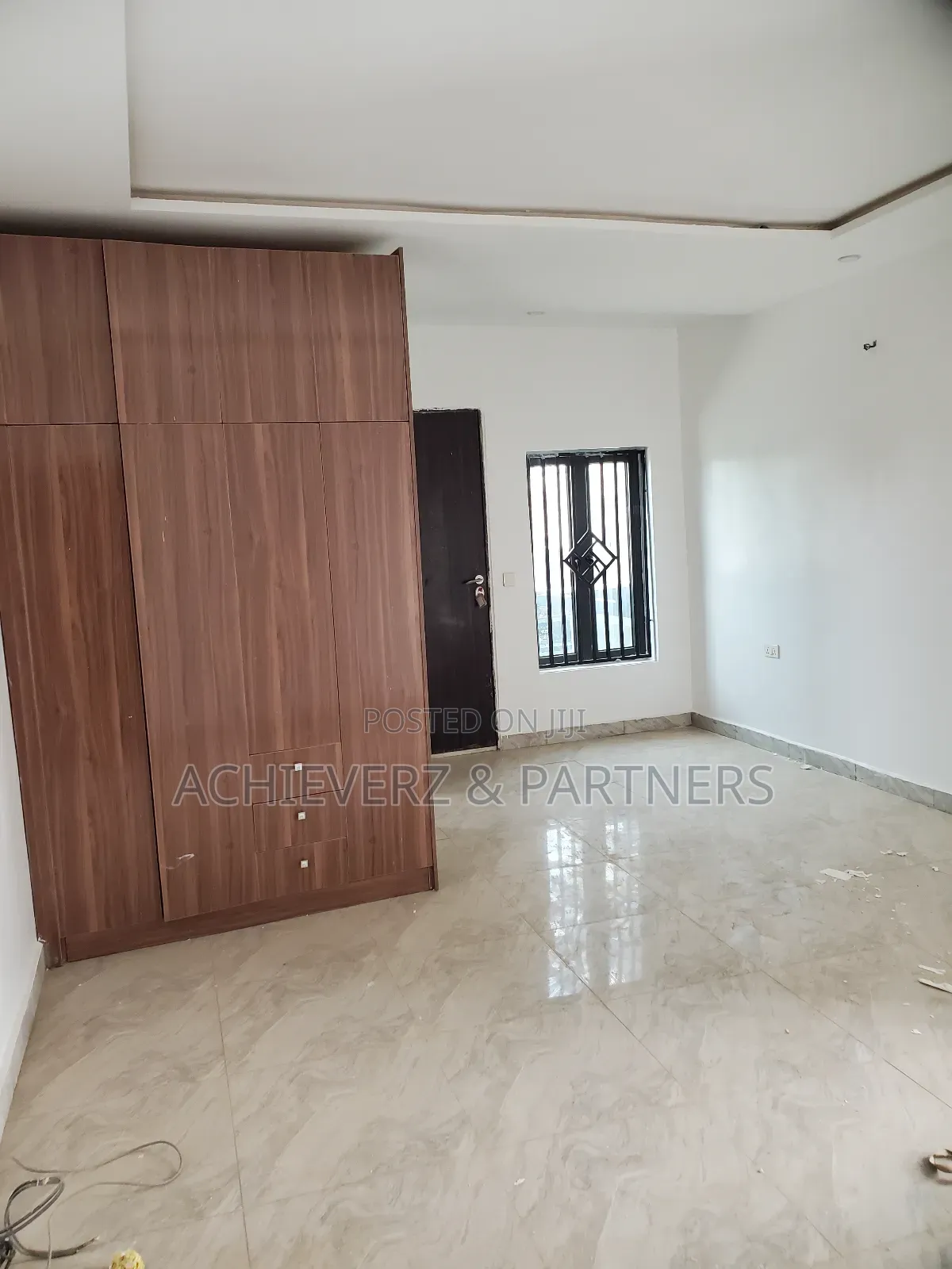 4bdrm Duplex in Life Camp for sale in Life Camp