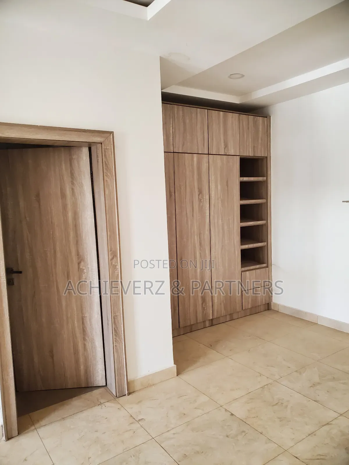 4bdrm Duplex in Jahi for sale in Jahi