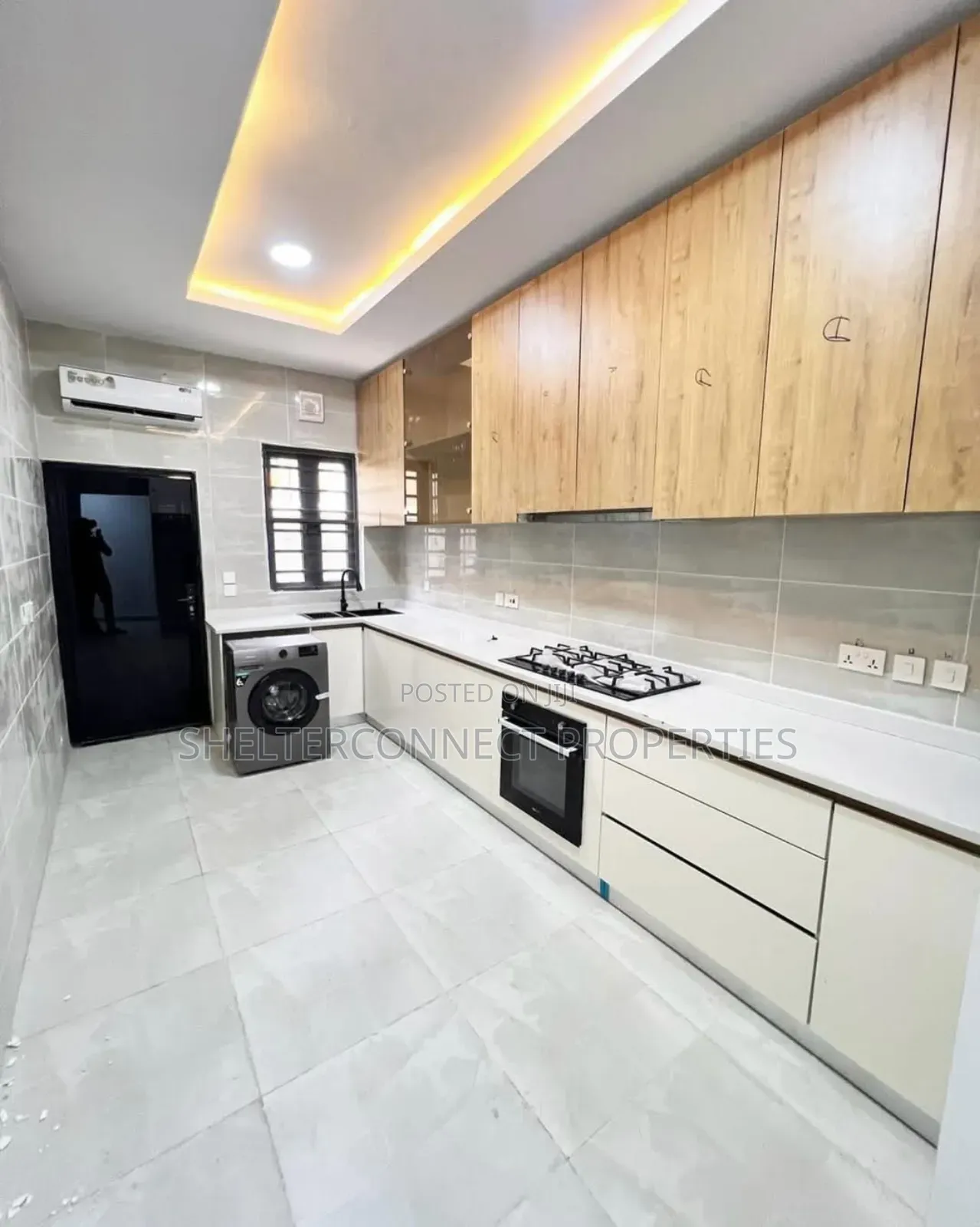 4bdrm Townhouse / Terrace in Victoria Island for rent in Victoria Island