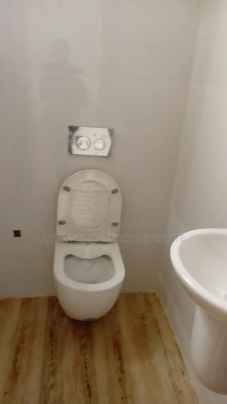4bdrm Duplex in Abraham Adesanya Estate for sale in Abraham Adesanya Estate