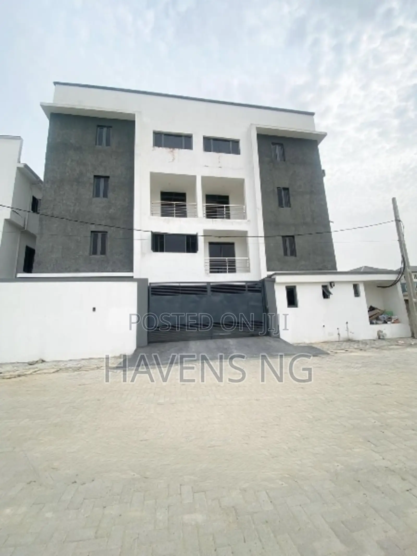 2bdrm Apartment in Ikate for sale in Ikate