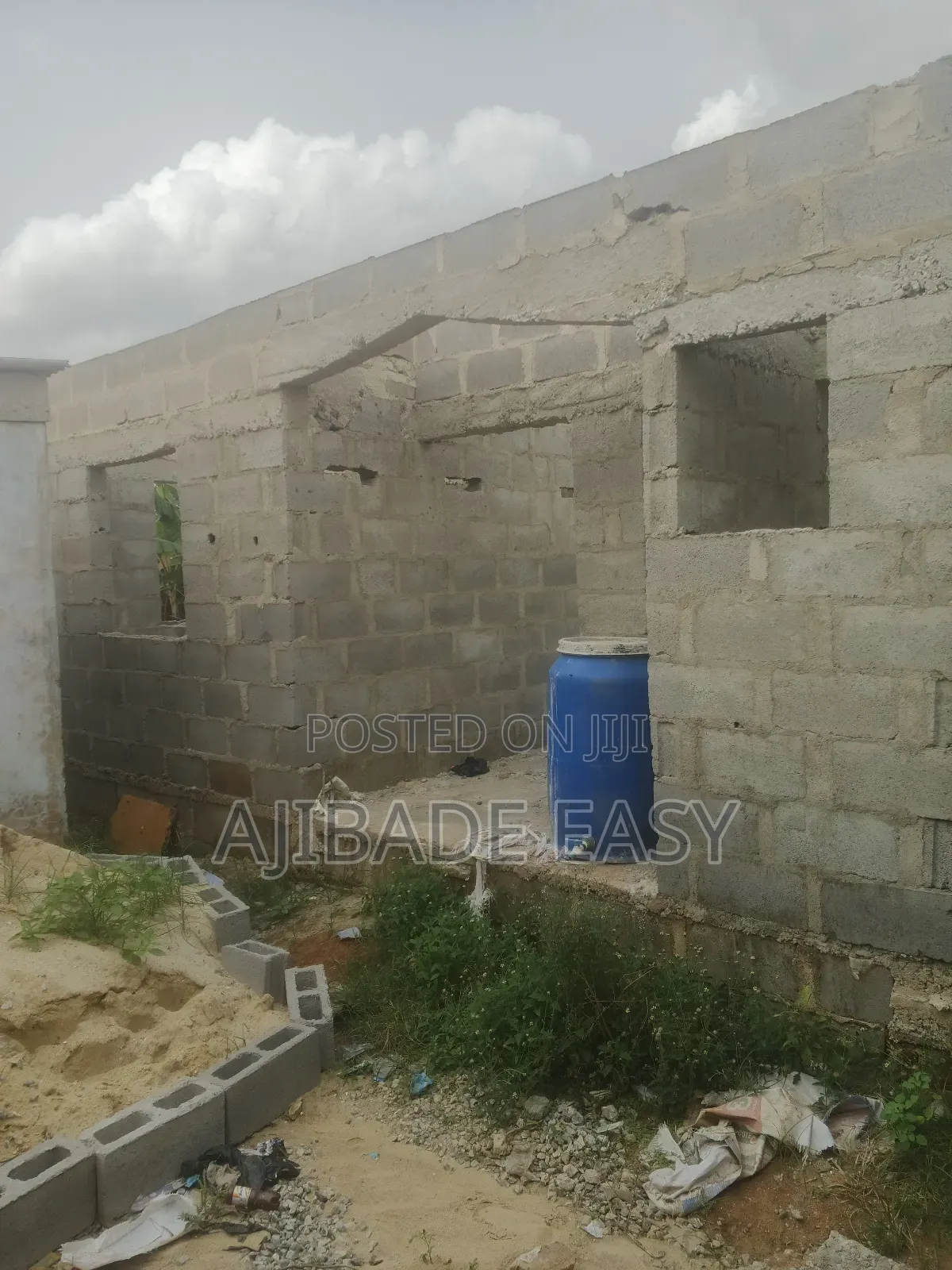 3bdrm Bungalow in Ayobo for sale in Ayobo