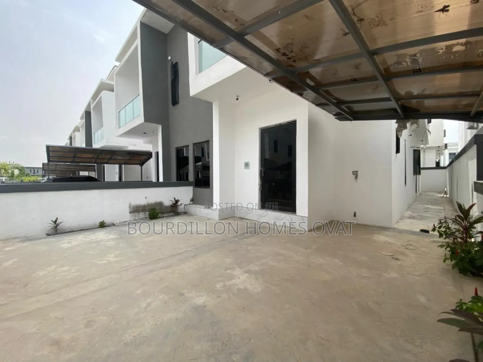 4bdrm Duplex in Orchid Lekki Lagos for sale in Lekki